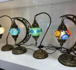 Small Swan Small Moon