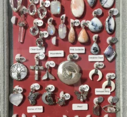 White And Peach Color Stones